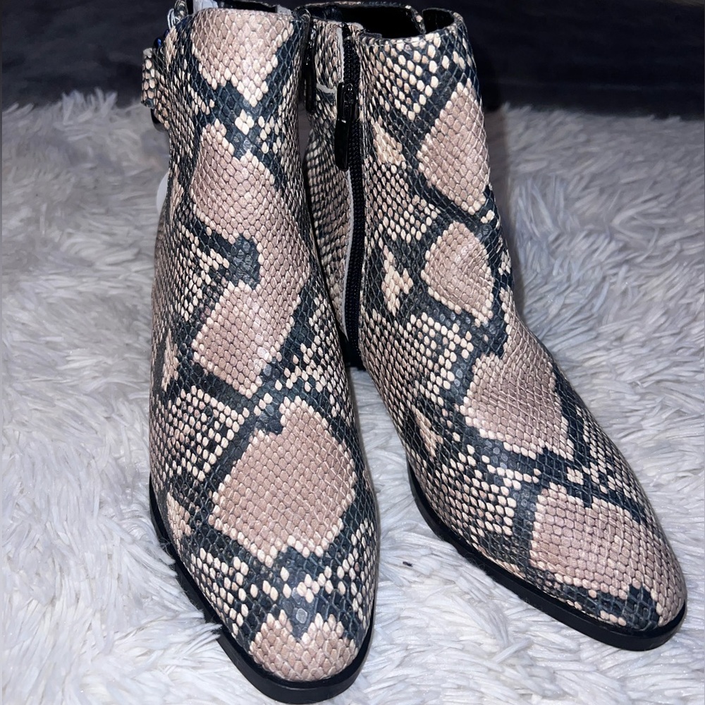 NWT Snakeskin Booties - Picture 2 of 6